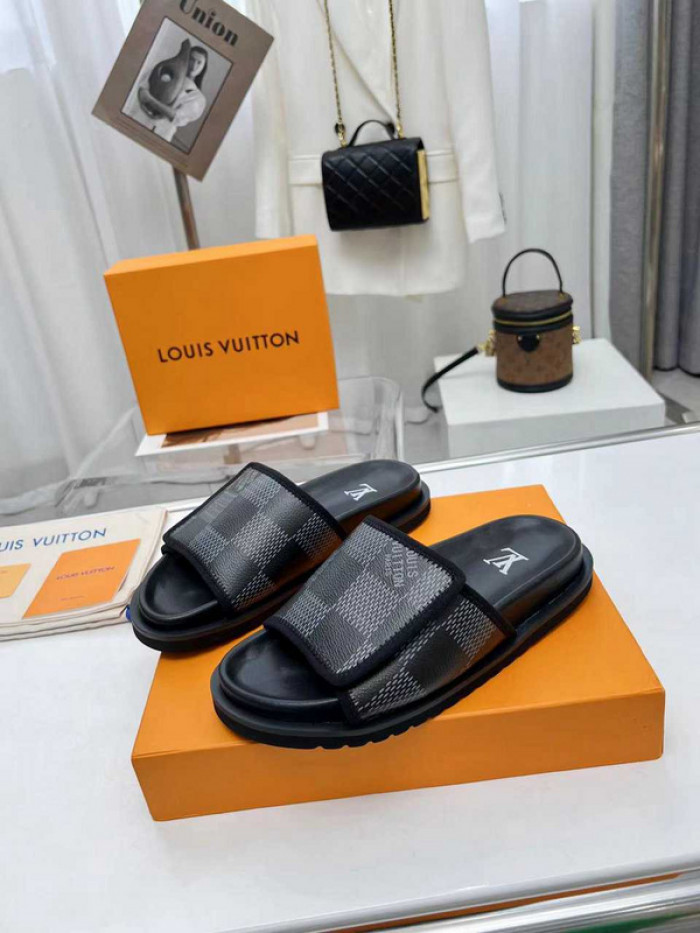 1*V SLIPPERS 11V0107-023