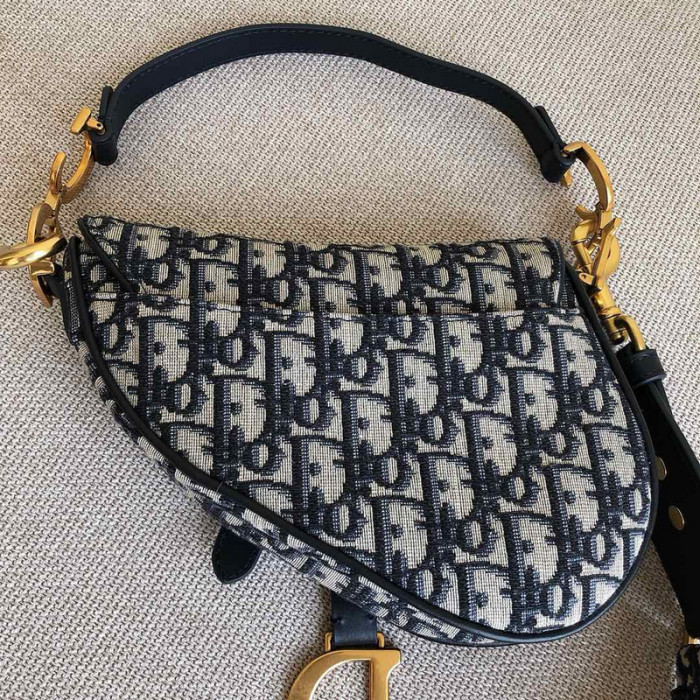 D*R bag 25.5 x 20 x 6.5cm B0113-164