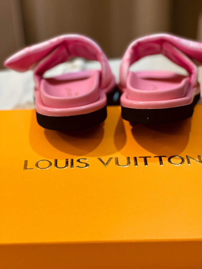 1*V SLIPPERS 11V0107-056