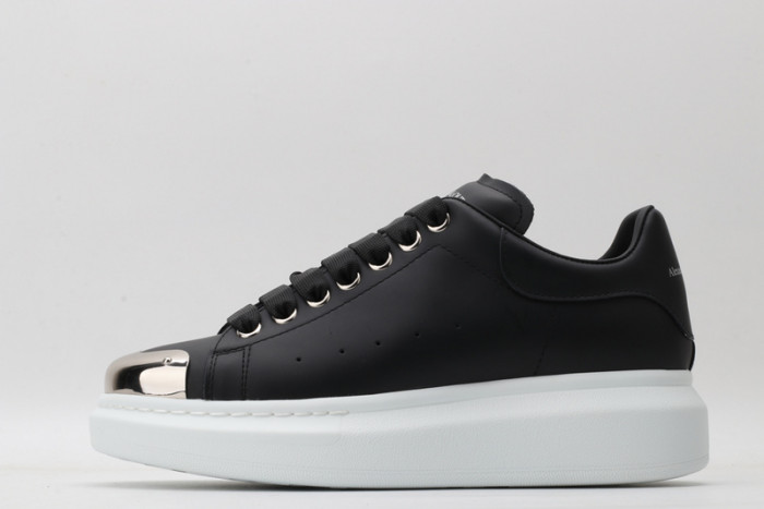 A1exa*der Mcqv*en SNEAKERS MC5563-058