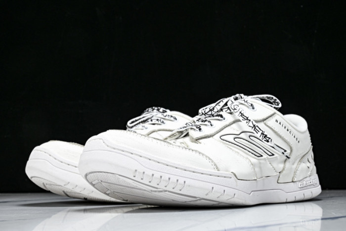 BLCG Sneaker 825418 WDWTS 1987