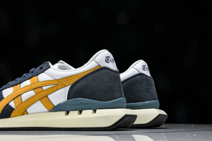 As1cs Onitsuka Tiger Uitimate 81 EX 1203A719-292