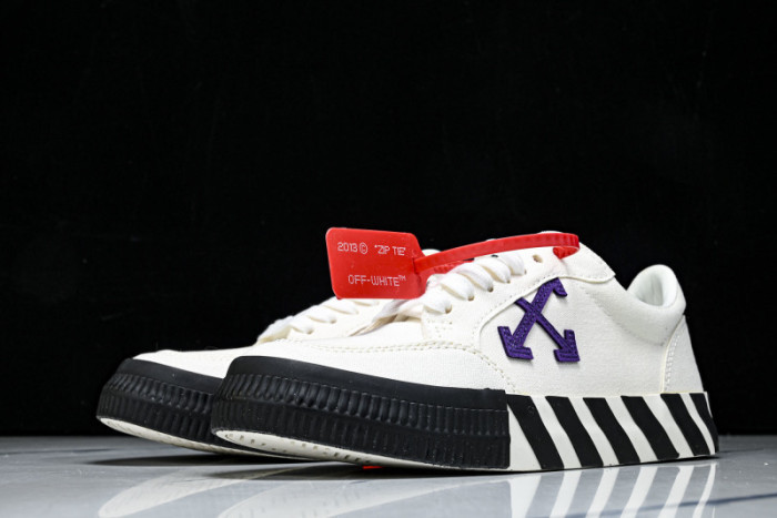 SNEAKER VUL022