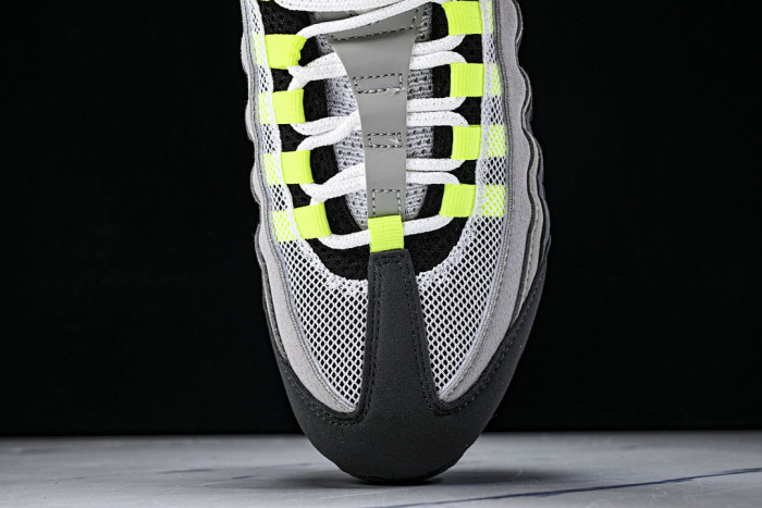 Nike Air Max 95 OG Big Bubble Neon HM4740-001