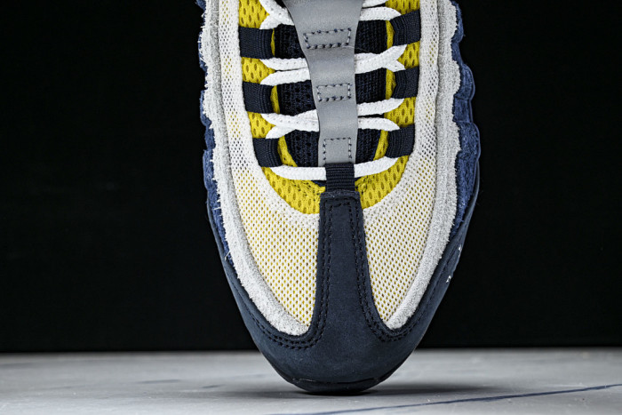 Nike Air Max 95 SB Eric Koston Obsidian Speed Yellow HQ8492-400