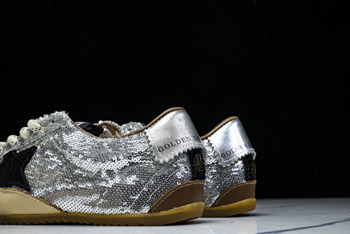 G01den G003e SNEAKERS GGS00007