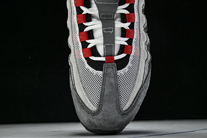 Undefeated X Air Max 95 