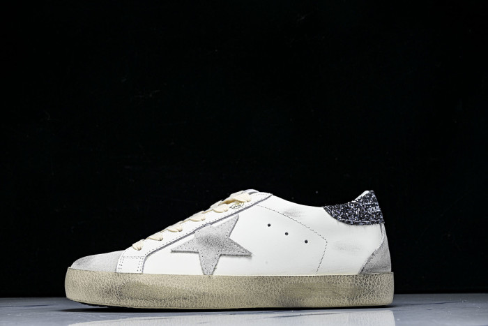 G01den G003e SNEAKERS GGS00042