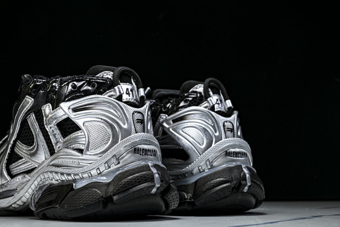 BLCG RUNNER SNEAKER WRNLD1125