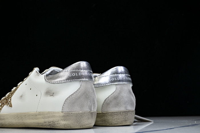 G01den G003e SNEAKERS GGS00010