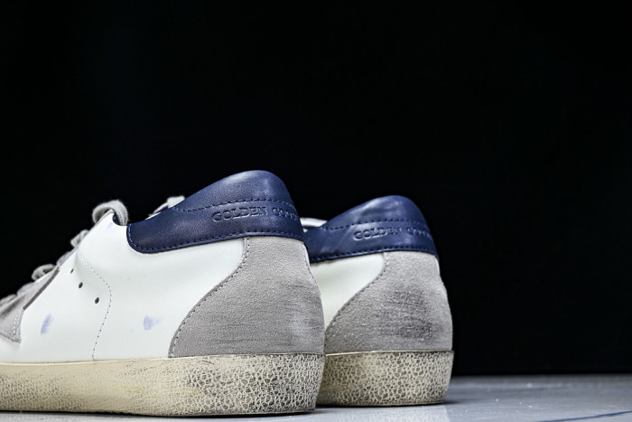 G01den G003e SNEAKERS GGS00054