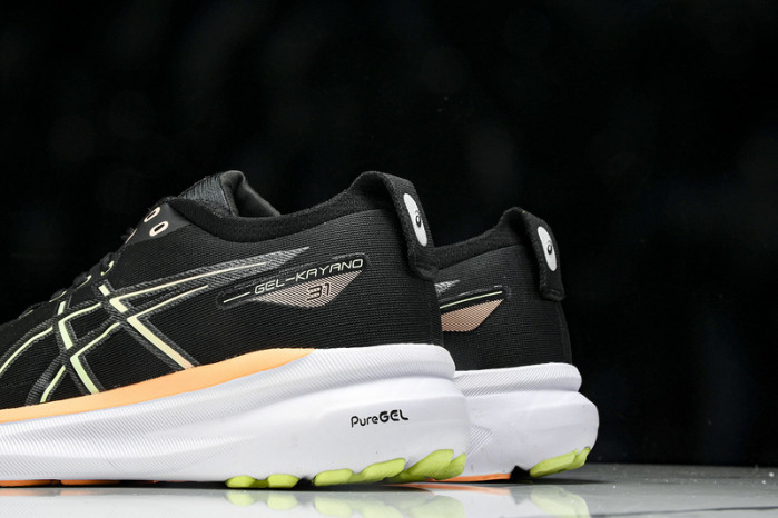 As1cs Gel-Kayano 1203A719-230
