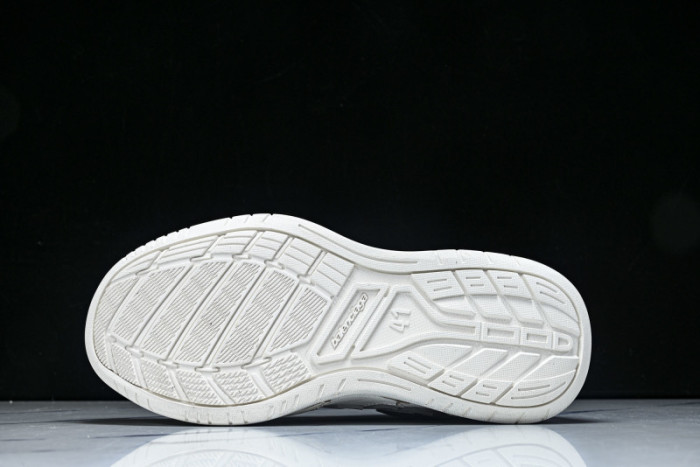 BLCG Sneaker 825418 WDWTS 1995