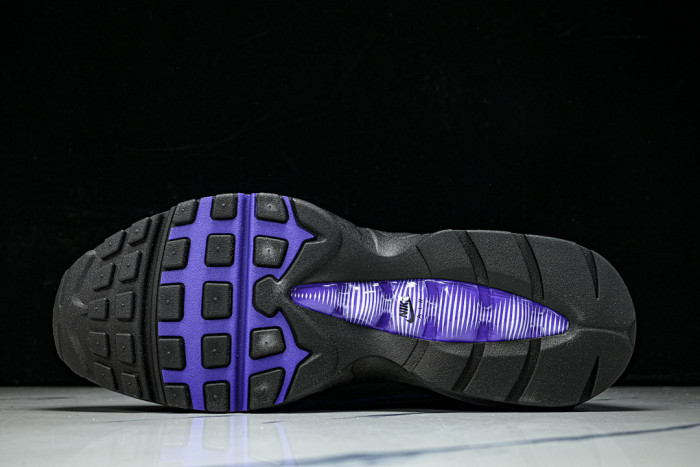 Nike Air Max 95 Court Purple Wild Grape Camo HQ1973-500