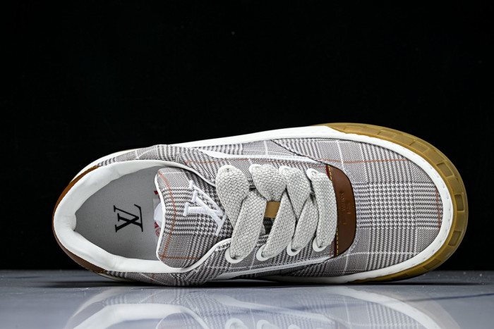 1V SHOES 1VS49