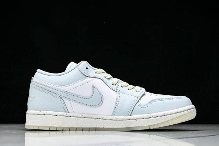 Air Jordan 1 Low SE 