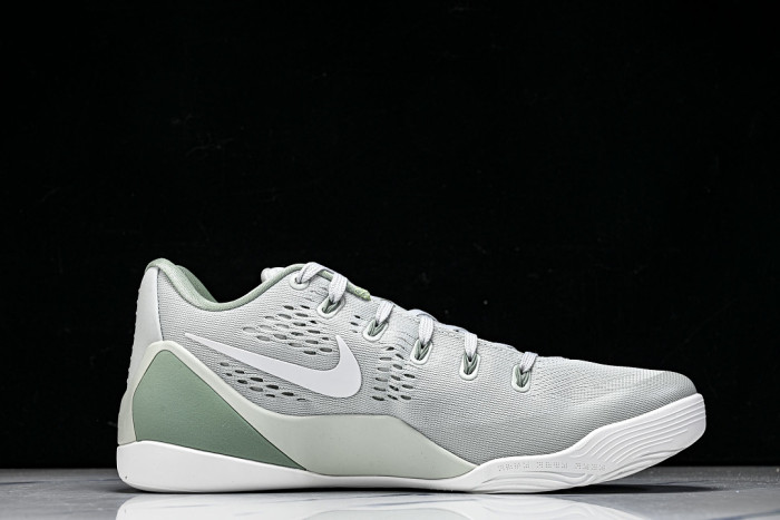 Nike Kobe 9 Elite Low EM Protro 