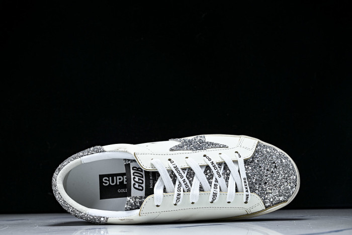 G01den G003e SNEAKERS GGS00038