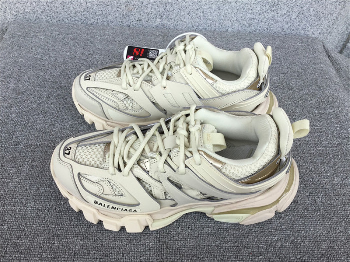 blcg track w2la29110