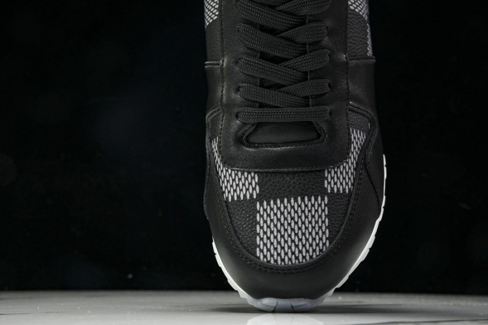 1V SNEAKERS 1V0425-099