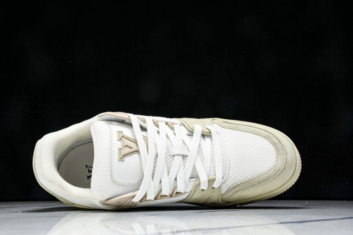 1V TRAINER 1V0425-334