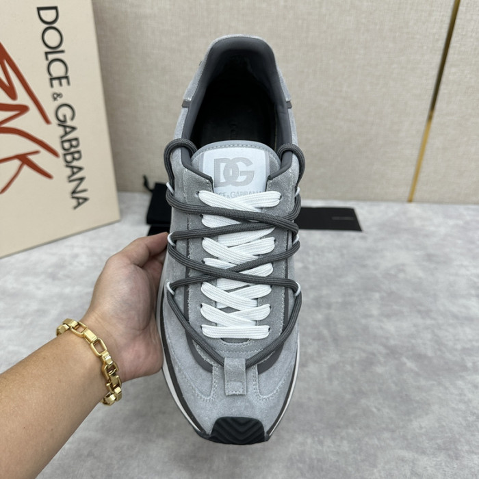 D.G. Sneakers DG210-212
