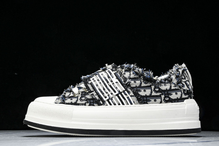 D10R Sneaker D896-175
