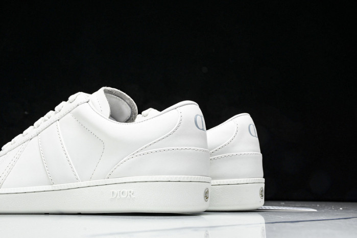 D10R SHOES B01 D896-179