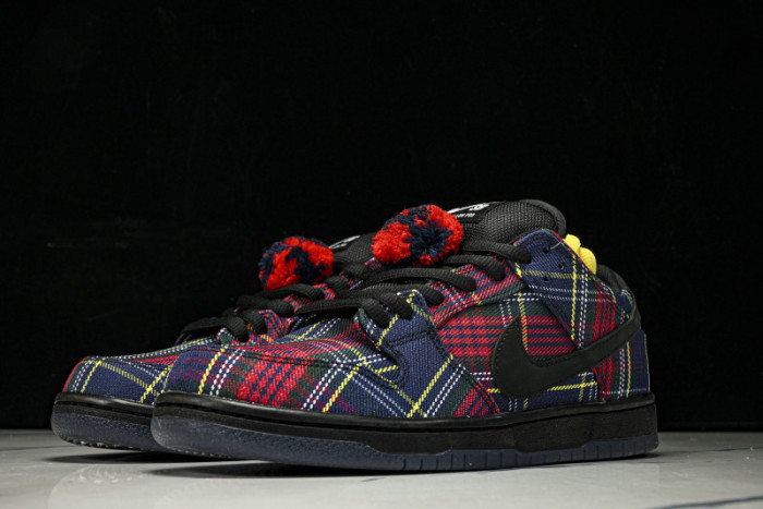 Nike SB Dunk Low Nardwuar II1493-600