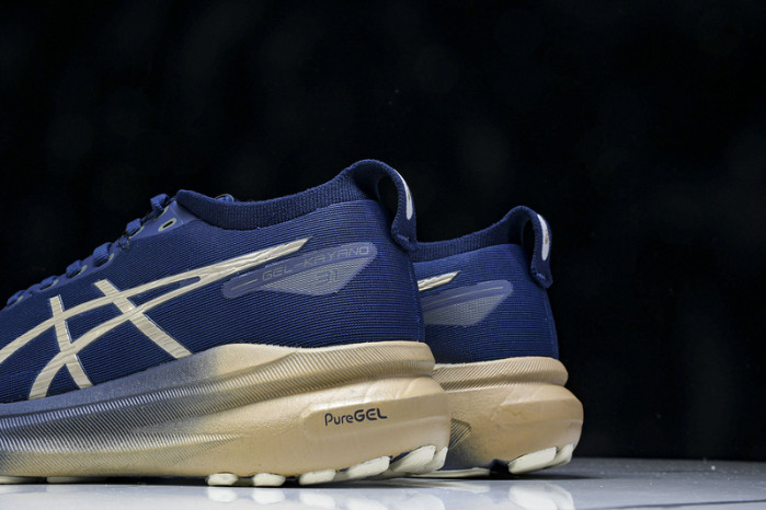 As1cs Gel-Kayano 1203A719-248