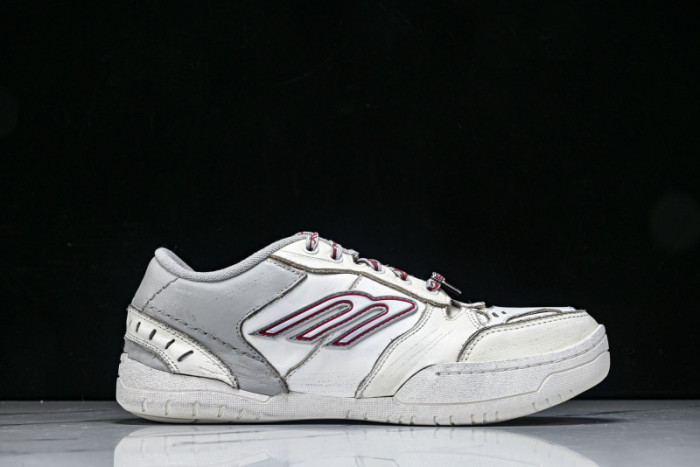BLCG Sneaker 825418 WDWTS 1995