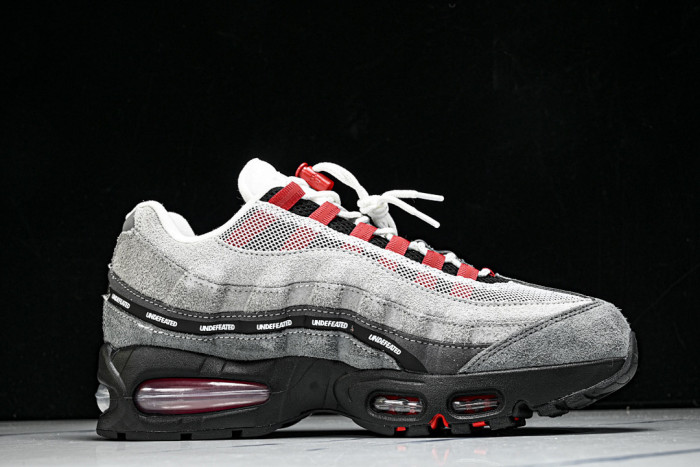 Undefeated X Air Max 95 
