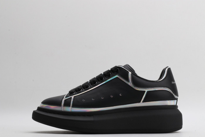 A1exa*der Mcqv*en SNEAKERS