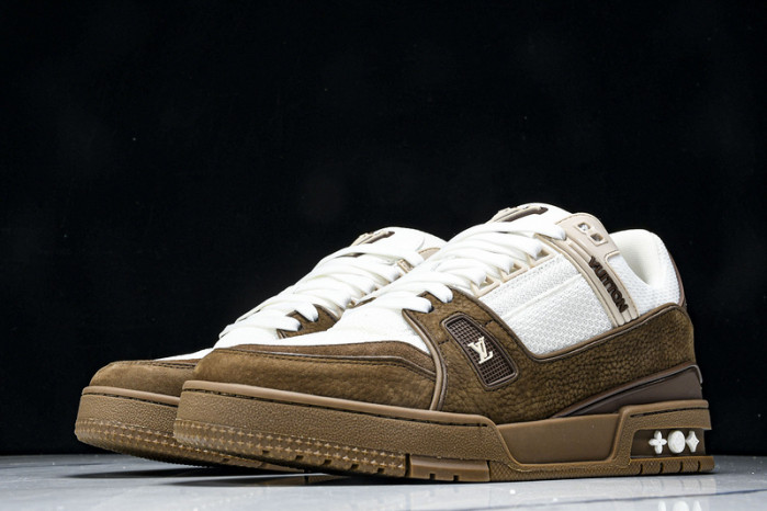 1V TRAINER 1V0425-332