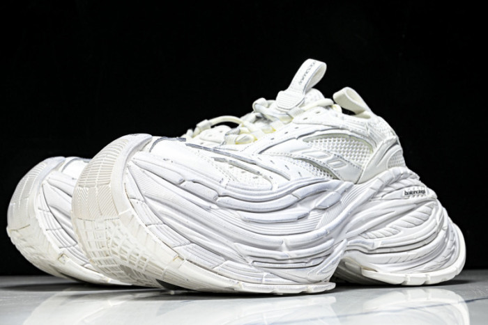 BLCG Sneaker 16XL012