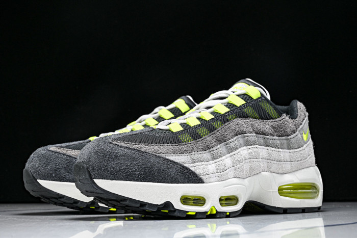 Nike Air Max 95 OG Reverse Gradient Neon HM4738-001
