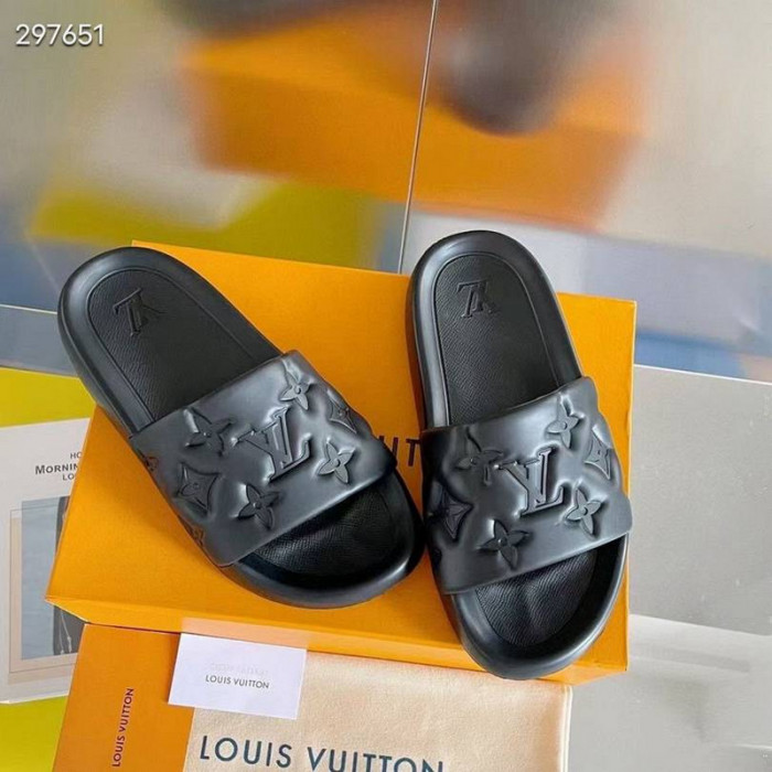 1*V SLIPPERS 11V0107-032