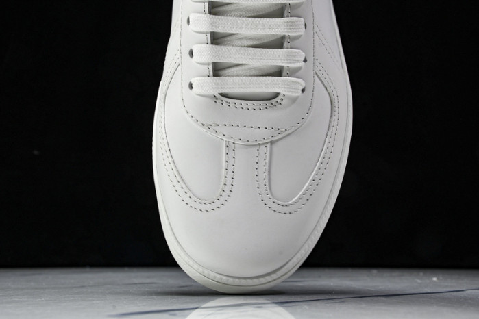 D10R SHOES B01 D896-179