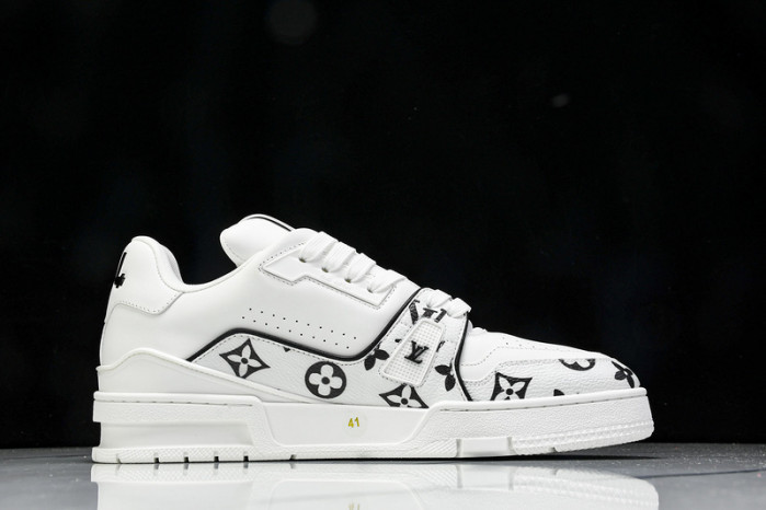1V SNEAKERS 1V0425-311