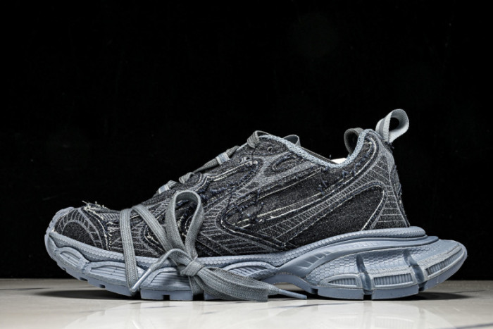 BLCG 3XL SNEAKER W3RNY139