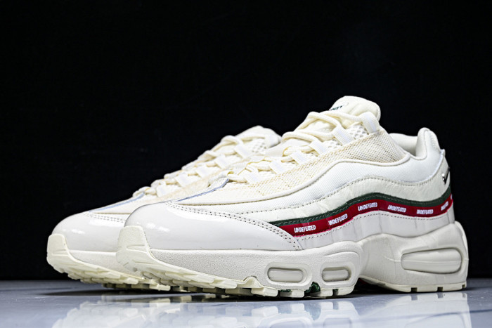 Nike Air Max 95 SP Undefeated Sail IB4453-100
