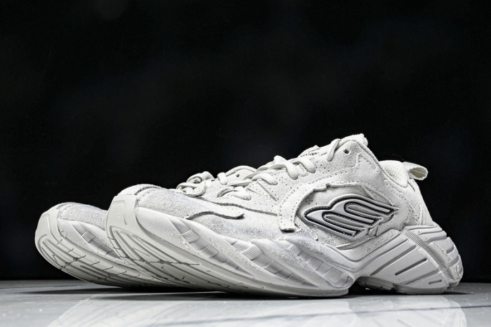BLCG Sneaker 825418 WDWTS 1980