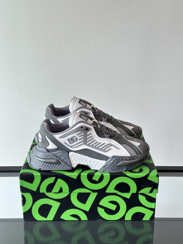 D.G. Sneakers DG210-194