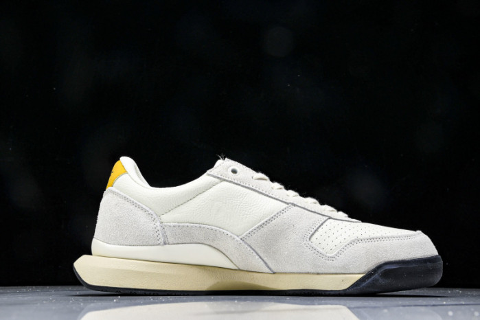 As1cs Onitsuka Tiger Uitimate 81 EX 1203A719-286