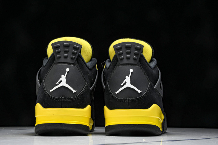 Air Jordan 4 "Thunder" DH6927-017