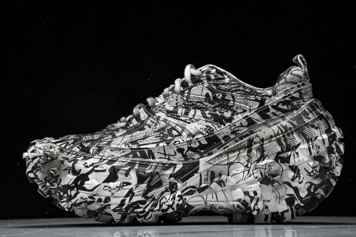 blcg defender sneaker w2rad 1082