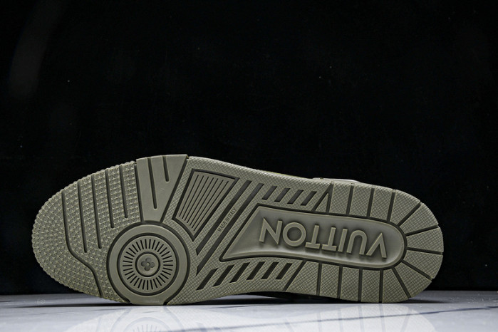 1V TRAINER 1V0425-326