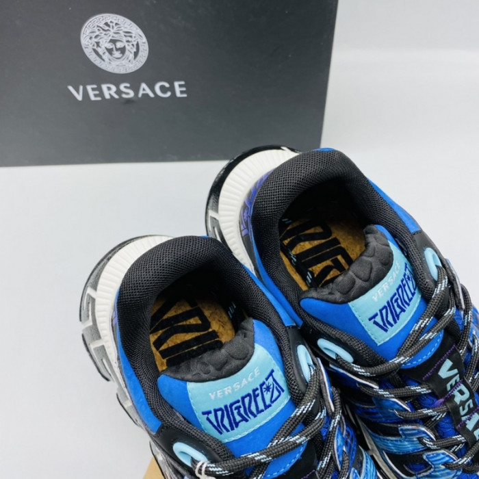 vers chain reaction sneakers