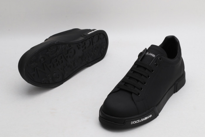 d.g. sneakers