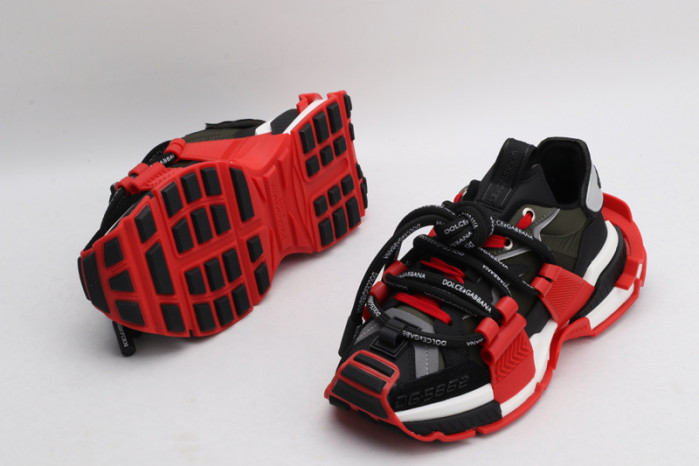 d.g. sneakers